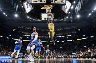 他在西班牙 他在西班牙